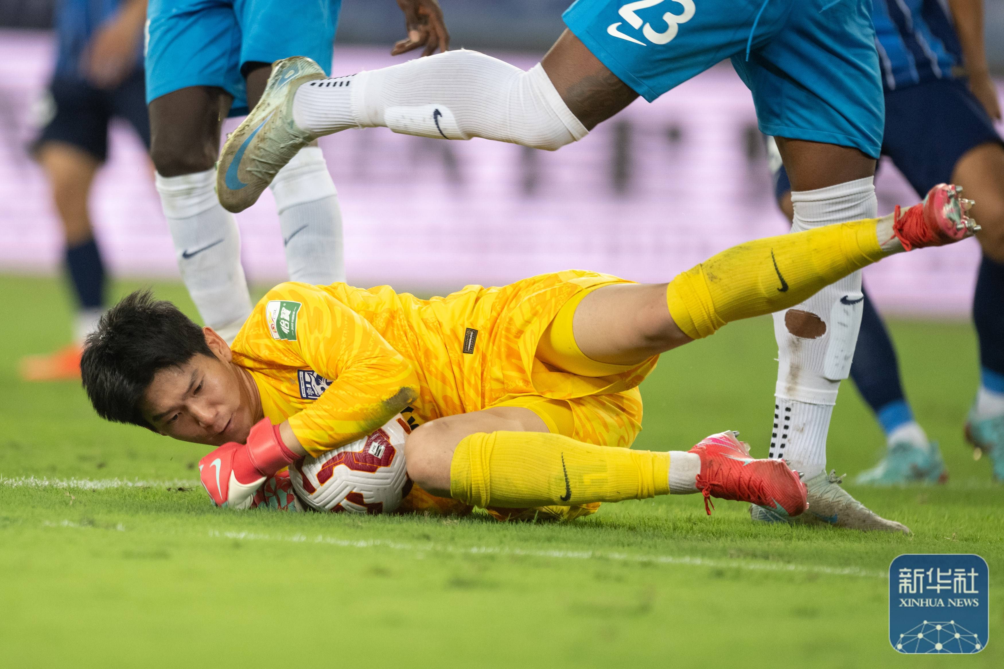 实现自我突 实现自我突