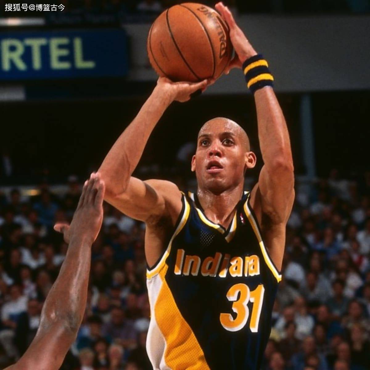 现在他对各 现在他对各